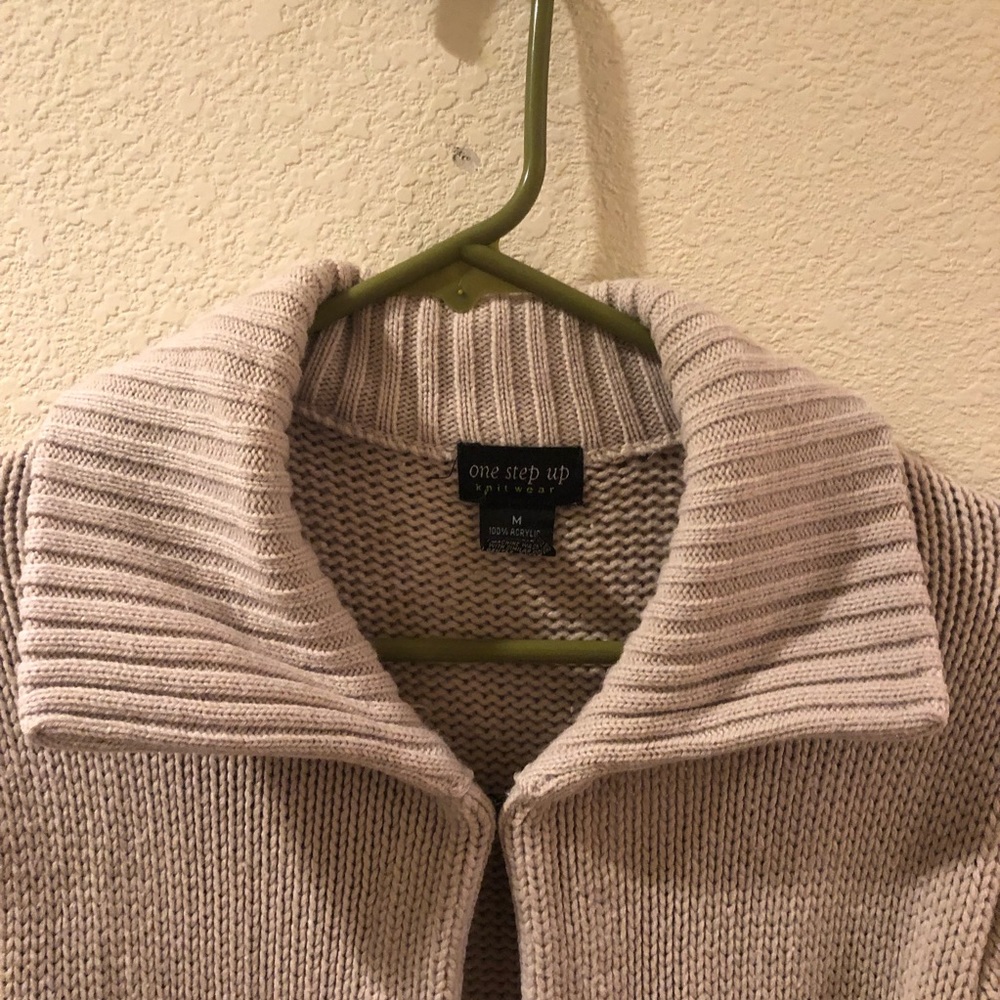 Cardigan - Picture 4 of 5